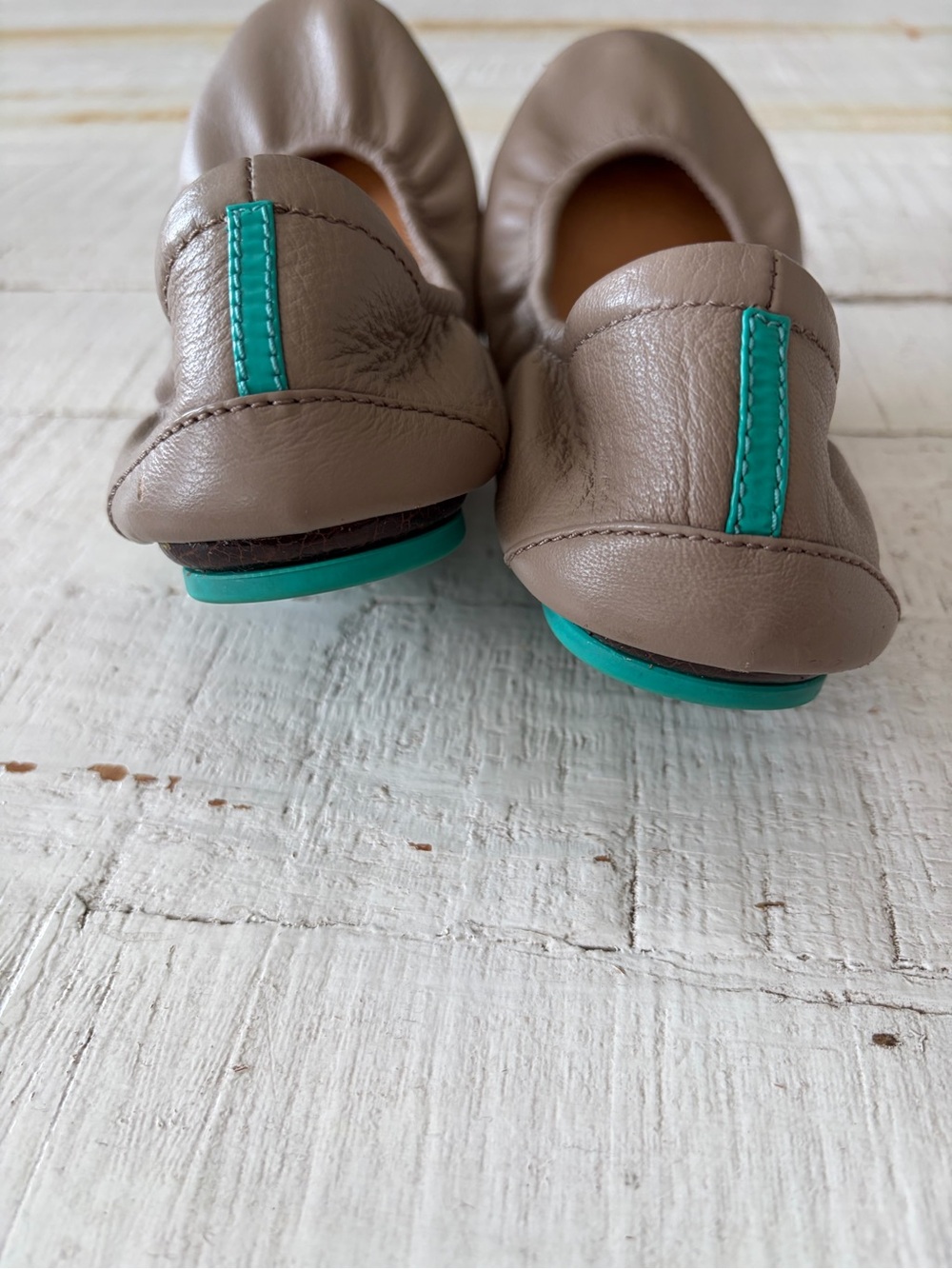 Tieks by Gavrieli size 7 Taupe Leather Ballet Flats Foldable Travel Comfort - Picture 6 of 10